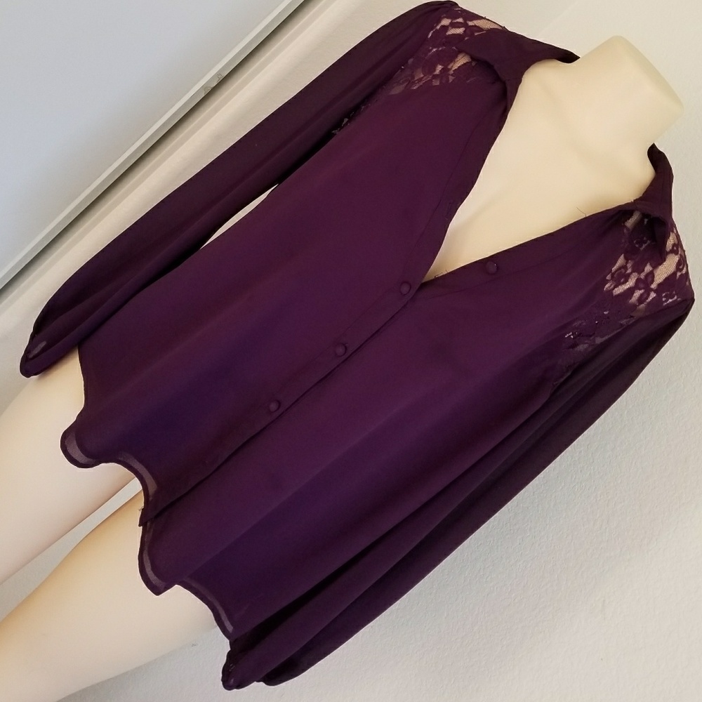 Sz L plum purple long sleeve shirt